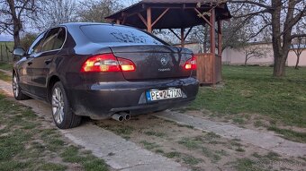 Škoda Superb 1.6 TDI CR DPF 77kw - 7