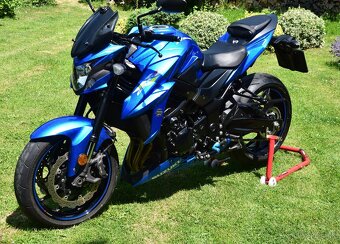 SUZUKI GSX-S 750 - 7