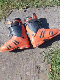 Predám lyžiarske palice,lyžiarky,detské boby,lopáre,bežky - 7