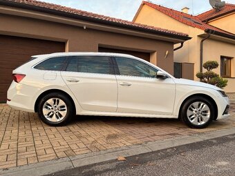 Skoda Octavia Combi 2.0 TDI Executive - 7