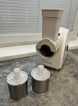 Sencor SMG 4382 mlynček na mäso, strúhač, odšťavo - 7