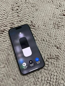 iPhone 15 Pro 128GB (Top stav) - 7