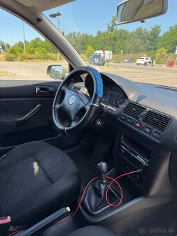 Volkswagen Golf 4 1.4 - 7