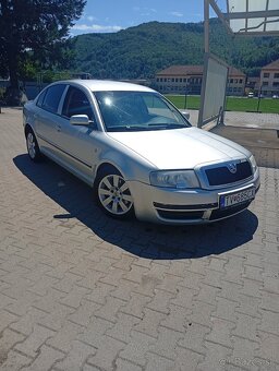 Škoda Superb - 7