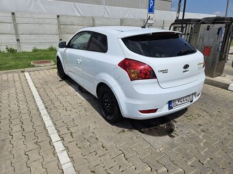 Kia pro ceed 1.6 CRDI 16v - 7