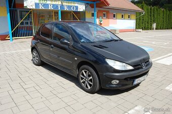 Predám Peugeot 206 1.1 benzín - 7