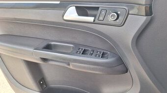 7m VW Touran, 2.0tdi, DSG, KOŽA, KAM, LED, WEBASTO - 7