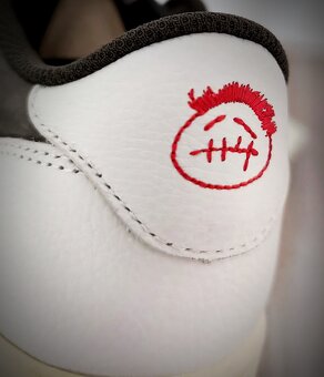 Jordan x Travis Scott “Reverse Mocha” 🤍🤎 - 7