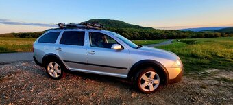Škoda Octavia Scout - 7