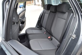 Volkswagen Passat Variant - 7