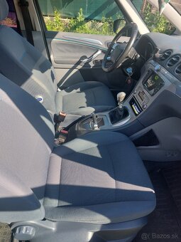 Ford Galaxy - 7