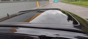 Volkswagen Touareg R-Line, luxusné a bezpečné SUV - 7