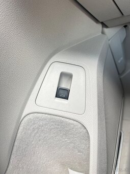 Volkswagen TIGUAN 2.0 TDI 4x4 110kw VirtualCockpit - 7