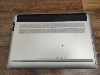 HP Pavilion 17-ab000nc Gaming -i5, 960m (4Gb GDDR5) - 7