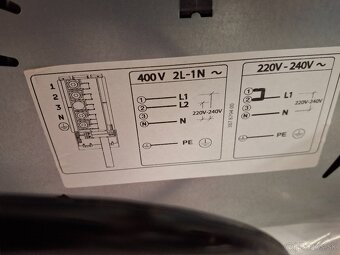 Sklokeramická varná doska - Elektrolux - 7
