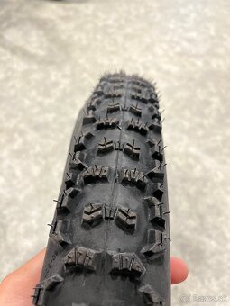 Nové MTB plášte Continental 29x2.4 a Maxxis 29x2.6 - 7