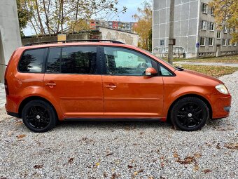 Volkswagen Touran 1.9 TDi 7 miestny - 7