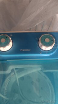 Predám prenosnu pracku viď foto cena 25 eur. - 7