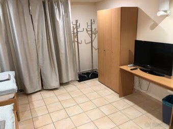 Prenájom - Apartmánový dom - 7