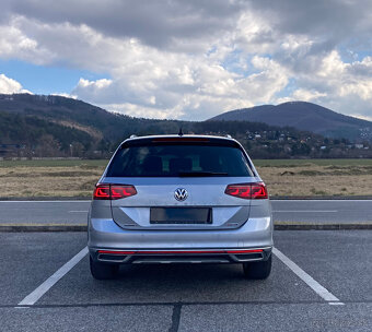 Volkswagen Passat Alltrack 2.0 TDI 190 DSG 4Motion odp. DPH - 7