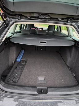 Predám vw golf variant - 7