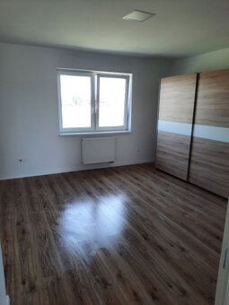 4- izbový RD Senec - 7