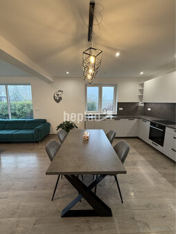 Na predaj 4-izbový rodinný dom v Hrubej Borši - 7