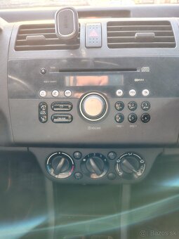 Suzuki Swift 1.3 - 7