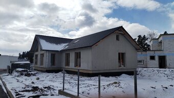 Výstavba a rekonštrukcia striech - 7