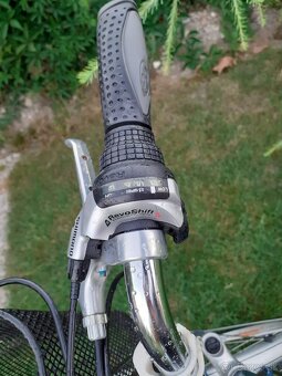 Predám dámsky bicykel specjalized - 7