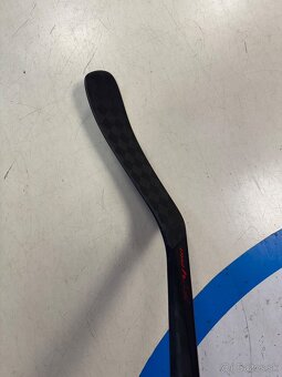 UPLNE NOVA PROFI HOKEJKA CCM JETSPEED FT4 PRO HANZ CUSTOM - 7