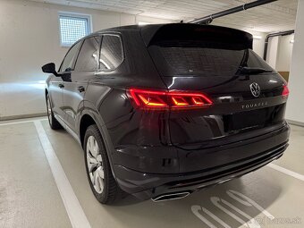 Volkswagen Touareg 3.0 V6 TDI SCR 210KW R-Line Tiptronic - 7
