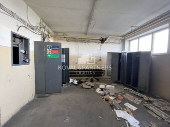 Na predaj priemyselný objekt s pozemkom 21160 m2 cena s DPH - 7