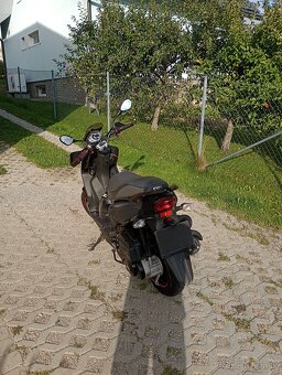Sym crox 125i - 7