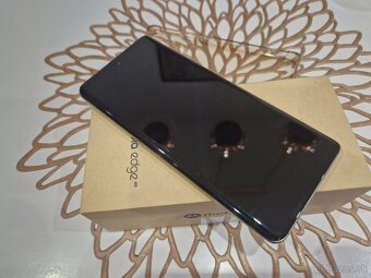 Motorola Edge 40 8/256GB v záruke - 7