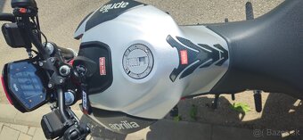 Aprilia Shiver 900 - 7