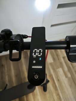 Kolobežka Sencor scooter S one, pokazená, nizky dojazd - 7