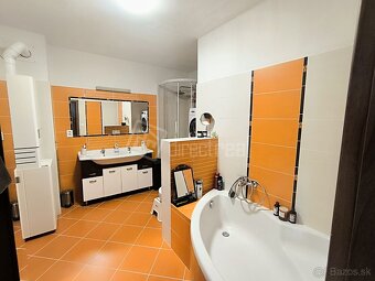 Svetlý, priestranný byt 87 m2 +7,04 m2 loggia, na skok… - 7