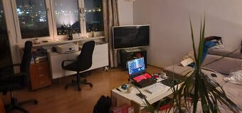 Predám veľký dom s krásnym výhľadom na Žilinu - TOP LOKALITA - 7