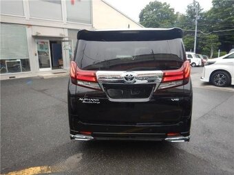 RHD 2017 TOYOTA ALPHARD 3.5V6 - 7