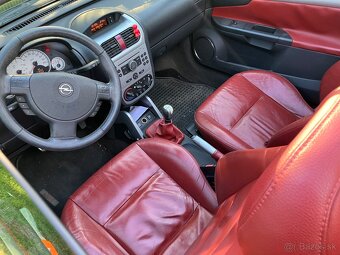 Predám auto značky Opel Tigra Twintop cabrio 1,3CDTI - 7