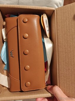 Dámska kožená peňaženka Vuch - 7