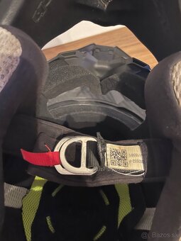 MotocrossHelma Airoh - 7