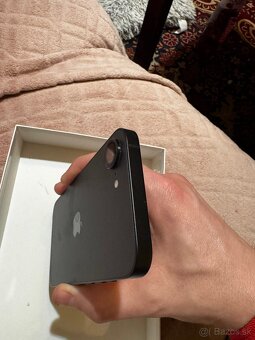 Predám Iphone Apple 16e -128MG -čierny ( ako nový) - 7