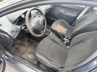 Peugeot 206 + 1.1 Magic - 7