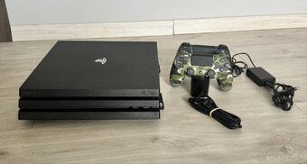 PS4 Pro ( playstation 4 Pro ) - 7