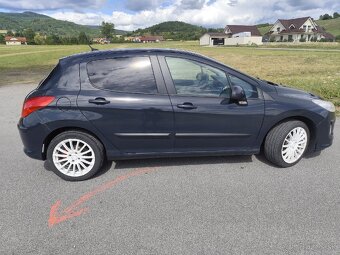 Predám Peugeot 308 1.4E 5P - 7