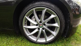 Alfa Romeo Giulia 2.0TB - 7