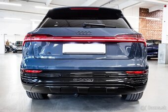 Audi Q8 E-tron 55 Advanced - 7