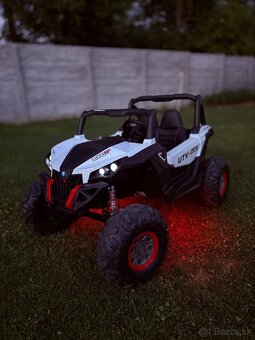 Elektrické autičko NEW RSX biele 4x4 - 7